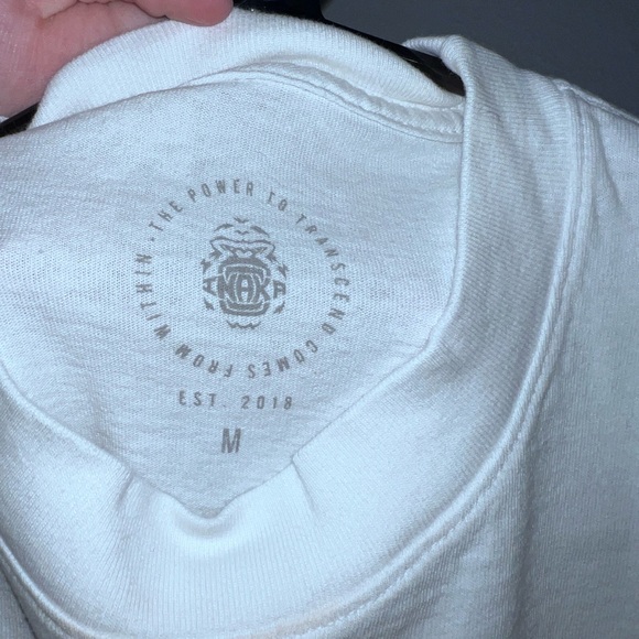 Inaka Power tshirt - Picture 3 of 3